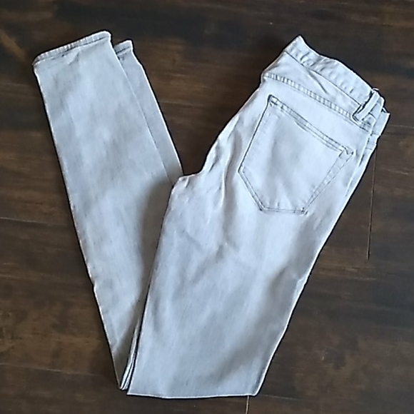 MADEWELL skinny skinny jeans lt. gray denim 26x32 - Picture 8 of 8